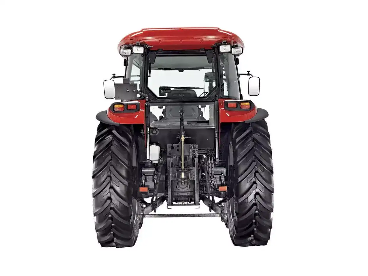 Farmall JX tractors benefit from 40,1 l/min open-centre hydraulic systems